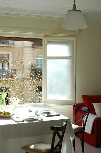 Hotel Ainb B&B Eixample-Muntaner Barcelona