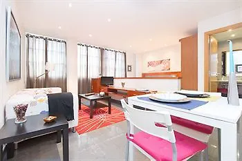 Ainb B&B Eixample-Muntaner Barcelona 2*,