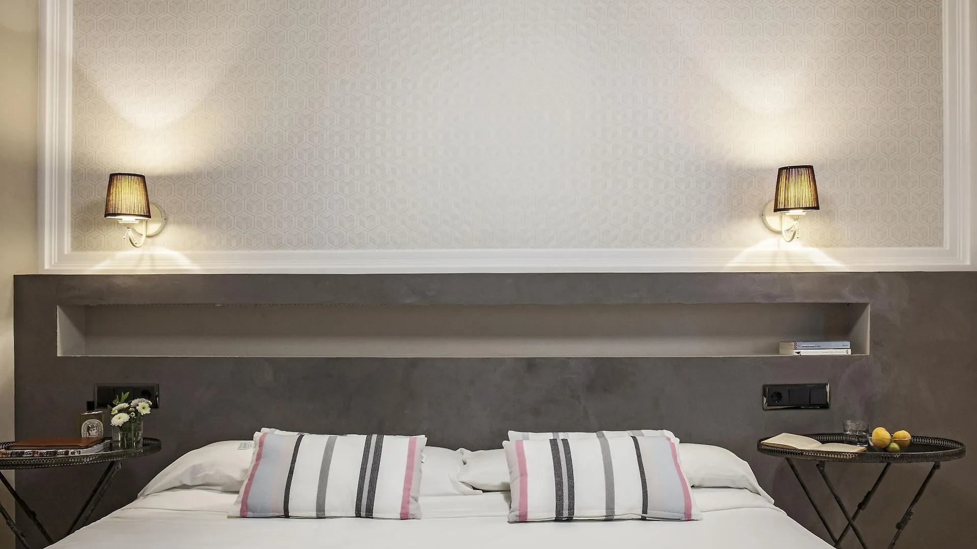 Ainb B&B Eixample-Muntaner Barcelona Hotel