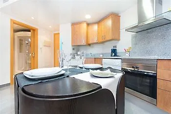 ** Hotel Ainb B&B Eixample-Muntaner Barcelona Spain